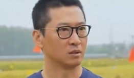 周杰最新八卦爆料,揭秘娱乐圈新晋情侣的甜蜜瞬间