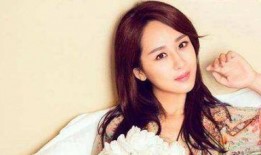 杨紫最新爆料明星有哪些,揭秘娱乐圈明星那些不为人知的秘密